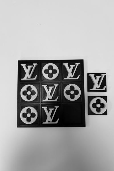 sin istanbul لعبة صندوق تيك تاك تو الزخرفية