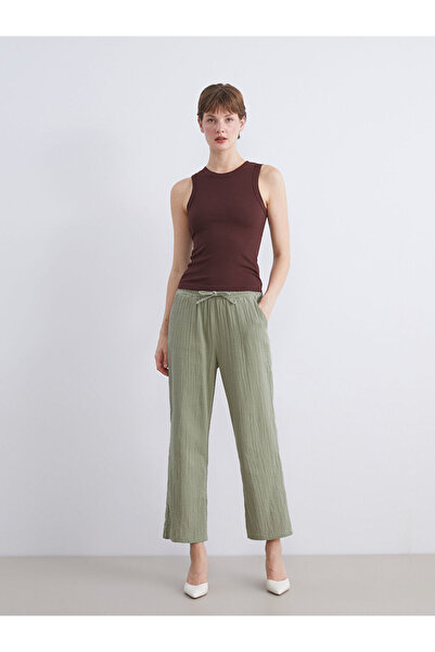LC Waikiki Elastic Waist Textured Women's Trousers