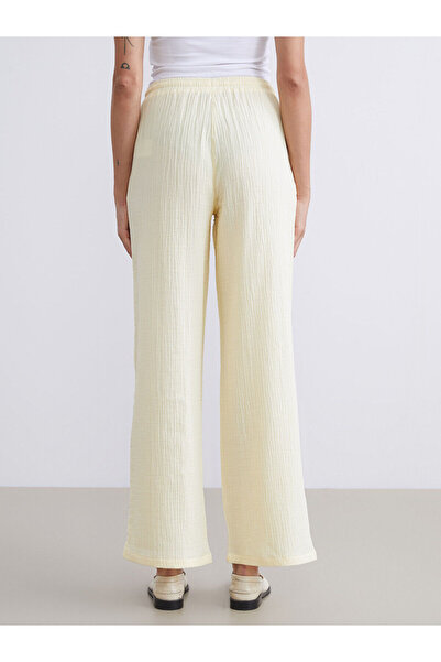 LC Waikiki Sari Elastic Waist Textured Muslin Women's Trousers