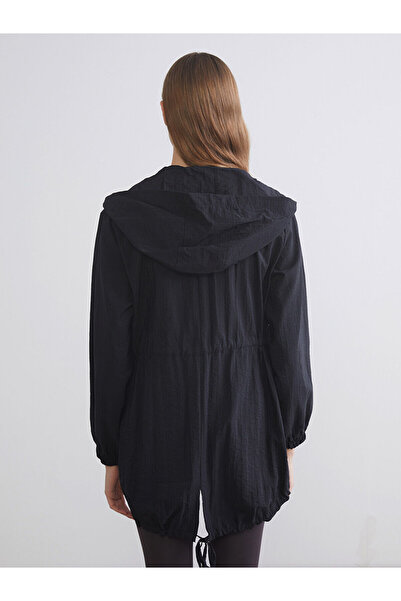 LC Waikiki Γυναικείο αδιάβροχο με κουκούλα