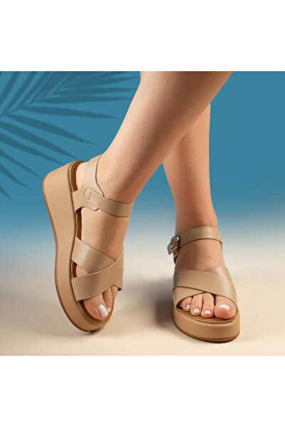 Modlet.ro Women's beige platform sandals with strap MOD13507