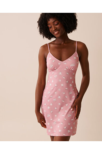 La Vie en Rose قميص نوم ناعم للغاية بطبعة فنجان قهوة