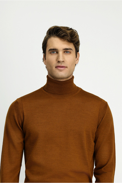 Kiğılı Pulover de tricotaj cu croială normală cu gât