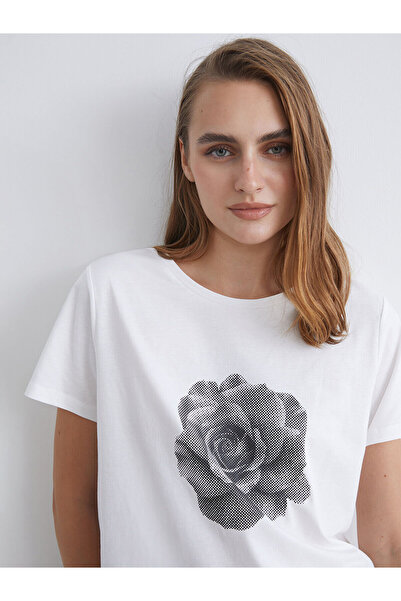 LC Waikiki Ecru Crew Neck Floral Women's T-Shirt