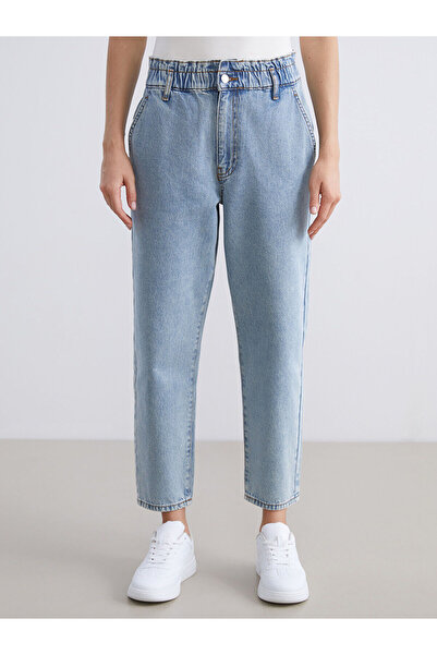 LC Waikiki Beli Lastikli Mom Fit Kadın Jean Pantolon