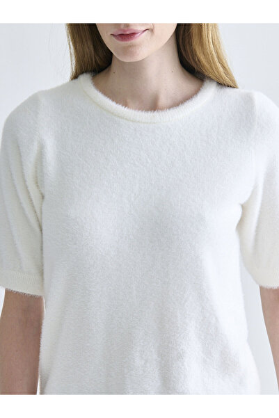 LC Waikiki Ekru Bisiklet Yaka Kadın Triko Kazak
