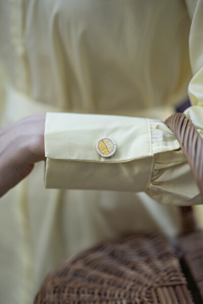 faden official Sarı nakışlı tak-çıkar düğme (2 adet)