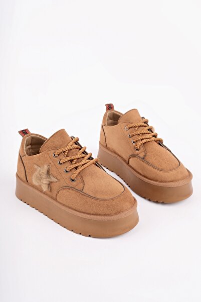 MUGGO Kozmos Thick Sole Lace-Up Star Detailed Women's Winter Sneaker Sports Shoes