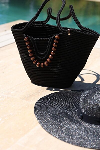 NS TASARIM MAYO Μαύρη ψάθινη τσάντα παραλίας με λεπτομέρεια από καφέ χάντρες