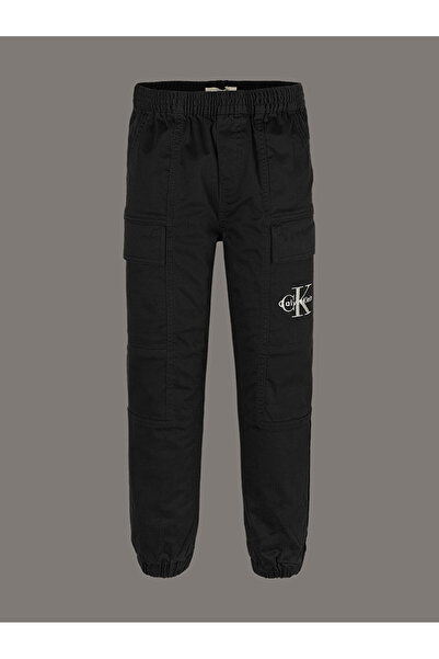 Calvin Klein Erkek Çocuk Essential Woven Cargo Pantolon