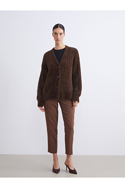 LC Waikiki Kahverengi V Yaka Kadın Pelüş Triko Hırka