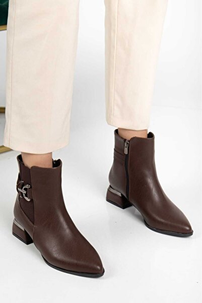 Dubais Shoes Γυναικείες δερμάτινες ελαστικές μπότες & μποτάκια με αγκράφα 4cm τακούνι d111