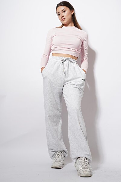 Pafi Moda بدلة رياضية مطرزة من زاي فودي باللون الرمادي