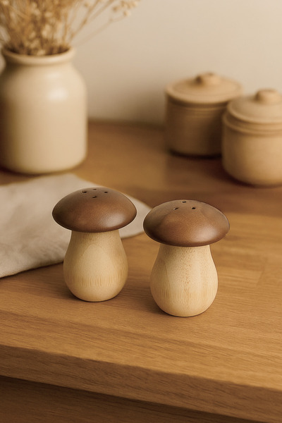 Kitchen Life Mushroom Shaped Bamboo Salt and Pepper Shakers – Natural Wooden Spice Rack