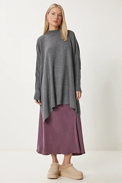 LE CARAMBOLE Women's Anthracite Oversize Slit Poncho Sweater