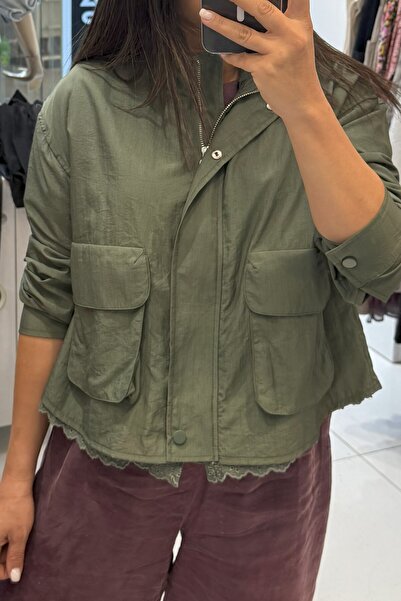 Suziş Eteği̇ Brode Detailled Parachute Fabric Jacket 52110001