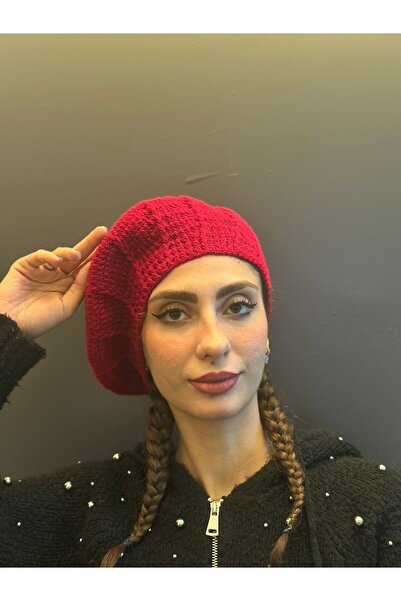 Gönülden Tasarım Hand Knitted Red French Painter Beret