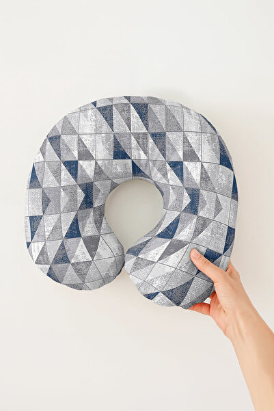 Evimde Bambaşka Pernă pentru gât cu model geometric modern - Pernă moale de c...