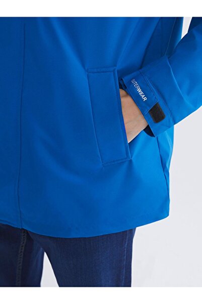 LC Waikiki Standart Kalıp Kapüşonlu Erkek Mont