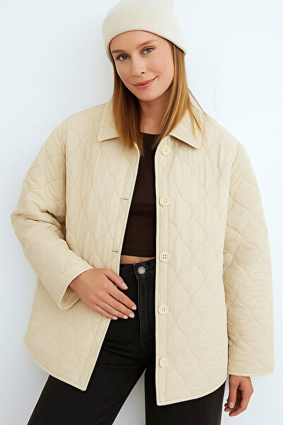 MissThetis Geniş Gömlek Yaka Uzun Kol Düğmeli Baklava Desen Cepli Şık ve Cool...