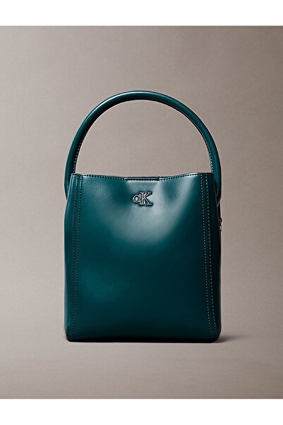 Calvin Klein Kadın CK Bucket With Strap Çanta