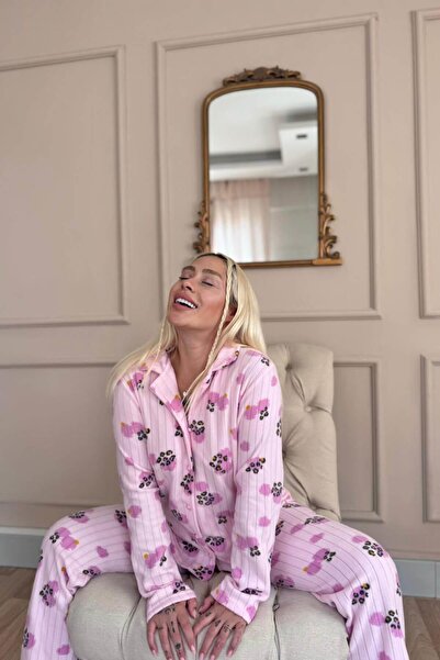 Pijamaevi Set de pijamale din lână de pluș cu nasturi în față cu model de labe