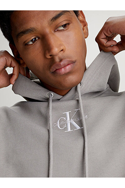 Calvin Klein Men's Iconic Essential Hoodie