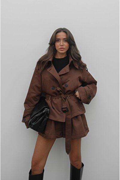 Havoş Barna Ella trench kabát öves rövidnadrág szett