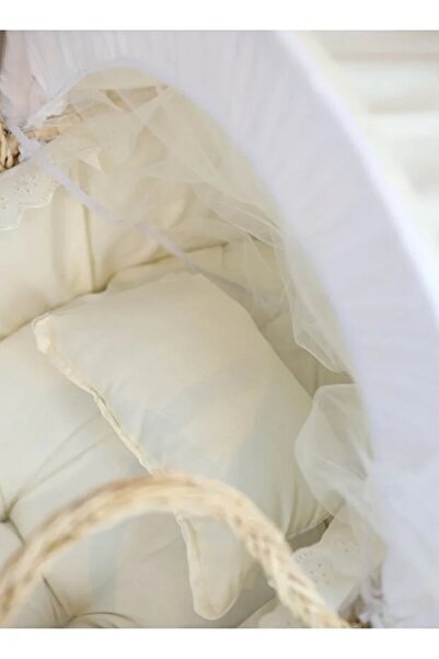 Fun Moment Baby Moses Basket with Mosquito Net and Wooden Stand with Wheels