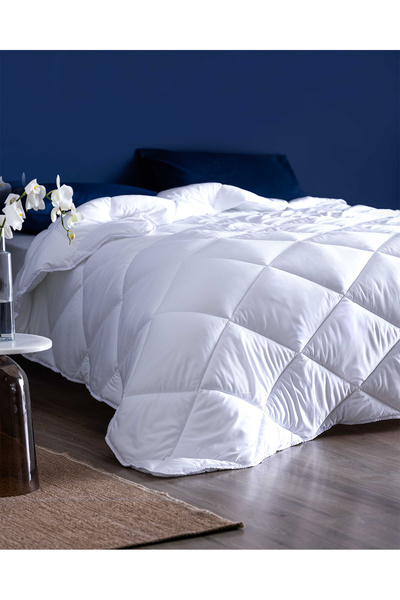 Madame Coco Monalisa Mikrofaser-Steppdecke, Kingsize, Weiß