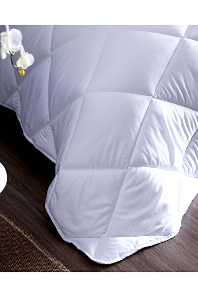 Madame Coco Monalisa Mikrofaser-Steppdecke, Kingsize, Weiß