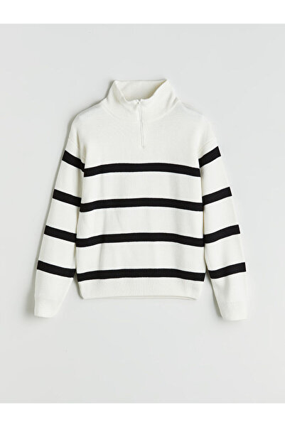 LC Waikiki Ekru Dik Yaka Erkek Çocuk Triko Kazak