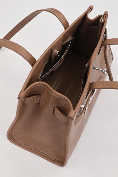 Levidor Khaki Metal Lock Charm Shoulder Bag