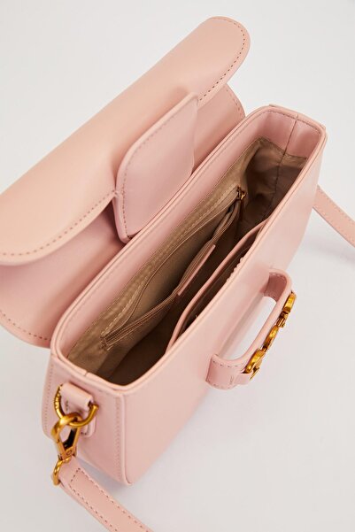 Levidor Pink Lock Chain Shoulder Bag