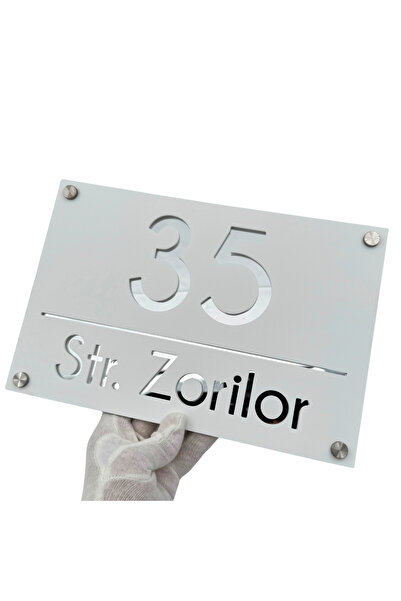 Adresa VIP NUMAR CASA PREMIUM - Alb Satinat Argintiu Oglinda 4 Distantieri Argintii - 30x20cm