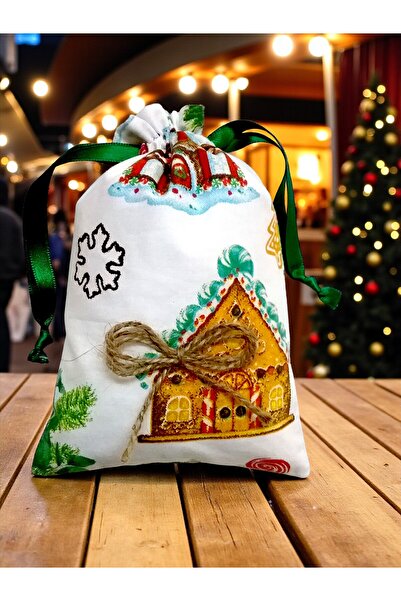 Armada Christmas Themed Cookie Man, Cookie House and Pine Cone Patterned Fabric Gift Bag – White (12X17 cm)