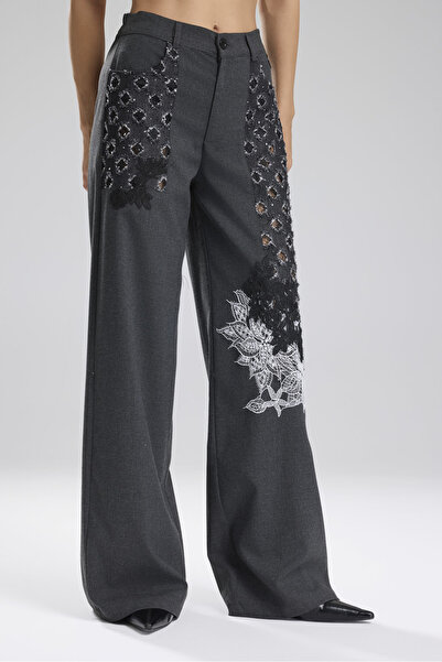 tw3 Women's Lace Applique Detailed Design Trousers