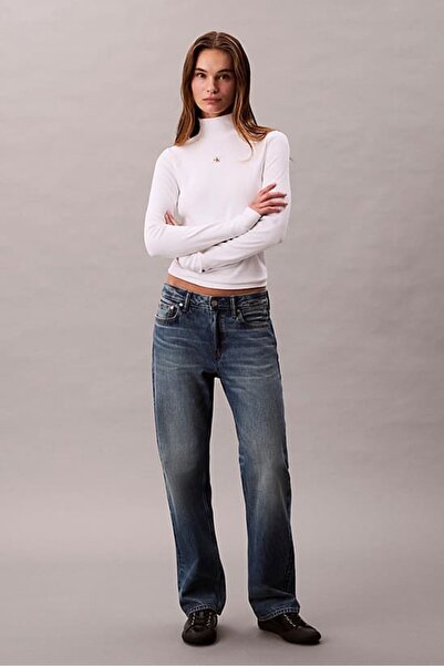 Calvin Klein Women's Slim Fit Turtleneck Long Sleeve T-Shirt - White