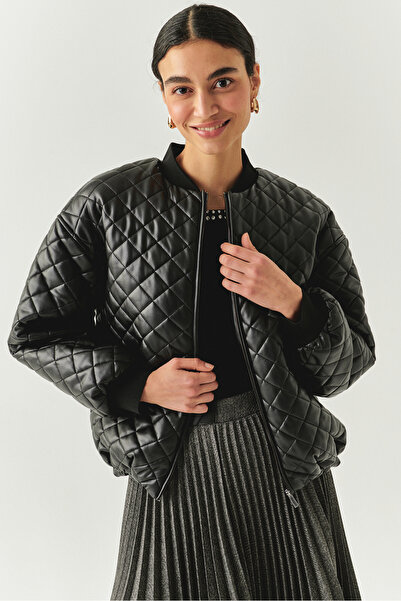 Exquise Quilted Faux Leather Lined Zippered Bomber Black Jacket