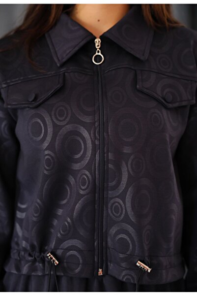 QUAWEAR Πλεκτό ύφασμα με εμπριμέ πουκάμισο, μπουφάν με κορδόνι στη μέση και φούστα με ελαστική μέση με τσέπες στα πλαϊνά, δύο τεμάχια