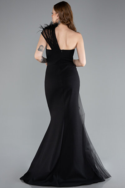 Abiyefon Siyah Tek Omuz Çiçek Aksesuarlı Yırtmaçlı Uzun Abiye ABU4969