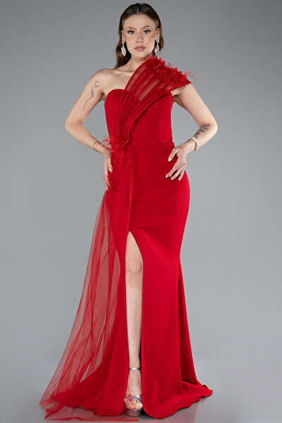 Abiyefon Kırmızı Tek Omuz Çiçek Aksesuarlı Yırtmaçlı Uzun Abiye ABU4969