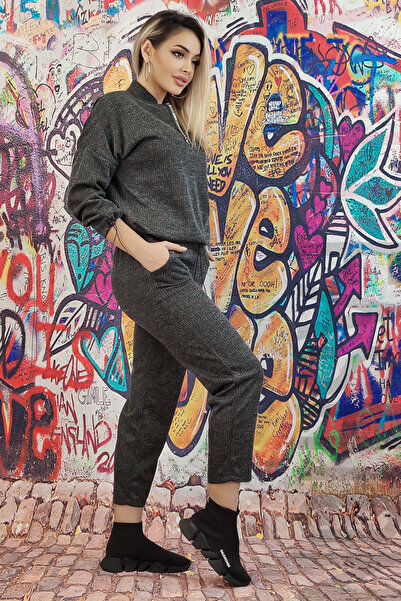 WildFashion Casual tracksuit made of Stretch Fabric consisting of a blouse and pants T580-181