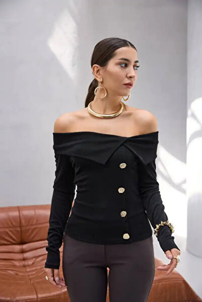 cemo Button-Detail Madonna Blouse