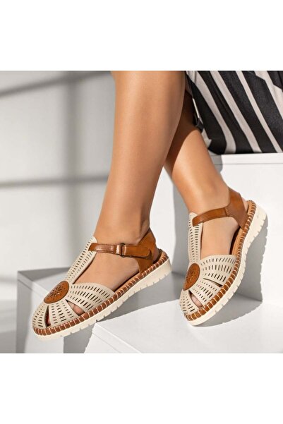 Modlet.ro Women's beige low-sole sandals with perforations MOD13887