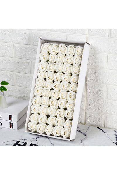 velve Cutie cu 50 randafiri din sapun, Alb