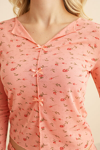 Siyah İnci somon desenli Fiyonk Detaylı Ajurlu Delikli Örme Pijama Takım7927-6