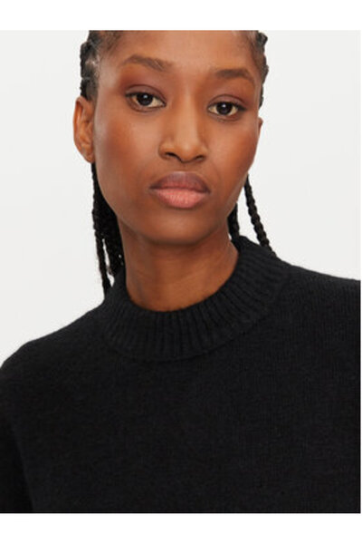 Calvin Klein Women's Sweater J20J224636 Black