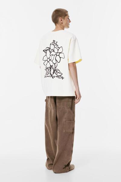 Pull & Bear Short Sleeve Floral Sweatshirt