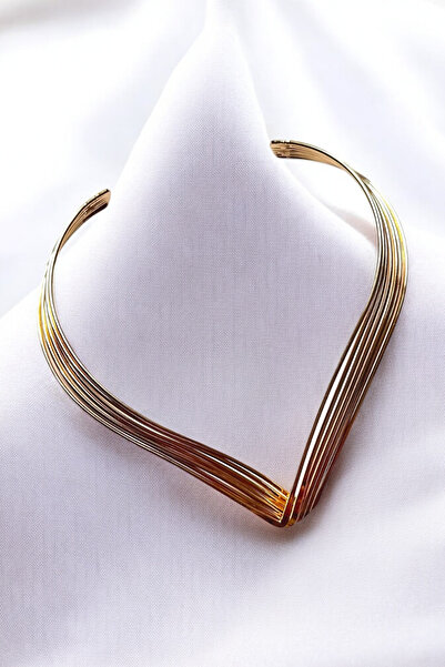 PETEK AKSESUAR Metalized Choker Triangle Collar Necklace